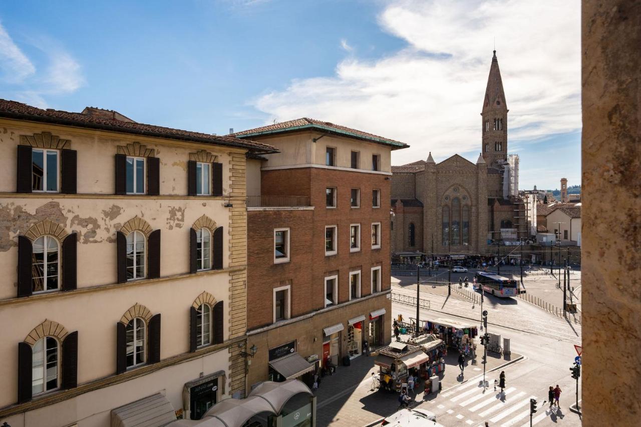 Santa Maria Novella - Flo Apartments ฟลอเรนซ์ ภายนอก รูปภาพ